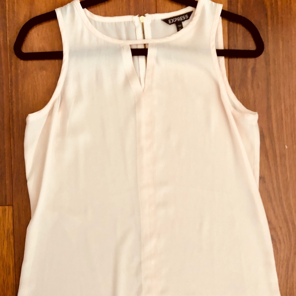 Fashion top light baby pink, sheer